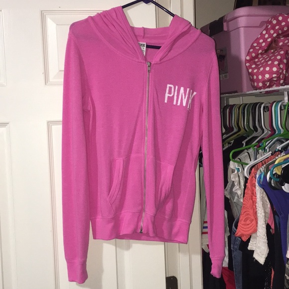 Make an offer pink long sleeve Vs - Picture 2 of 2